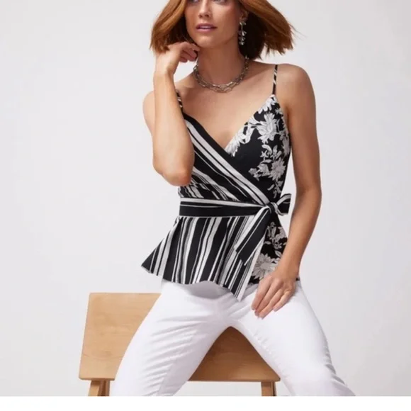 White House Black Market Black and White Floral Striped Top - Picture 5 of 9